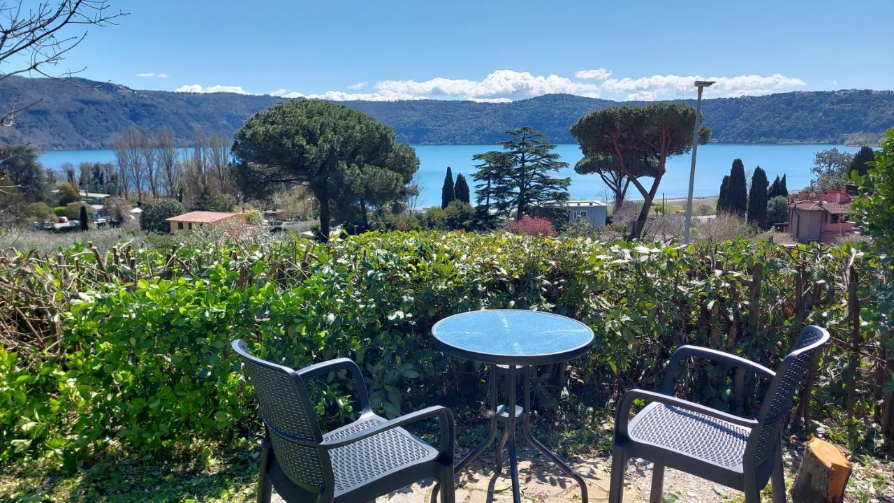 Bed&Breakfast "Fiorella" Sul Lago Castel Gandolfo Exterior photo
